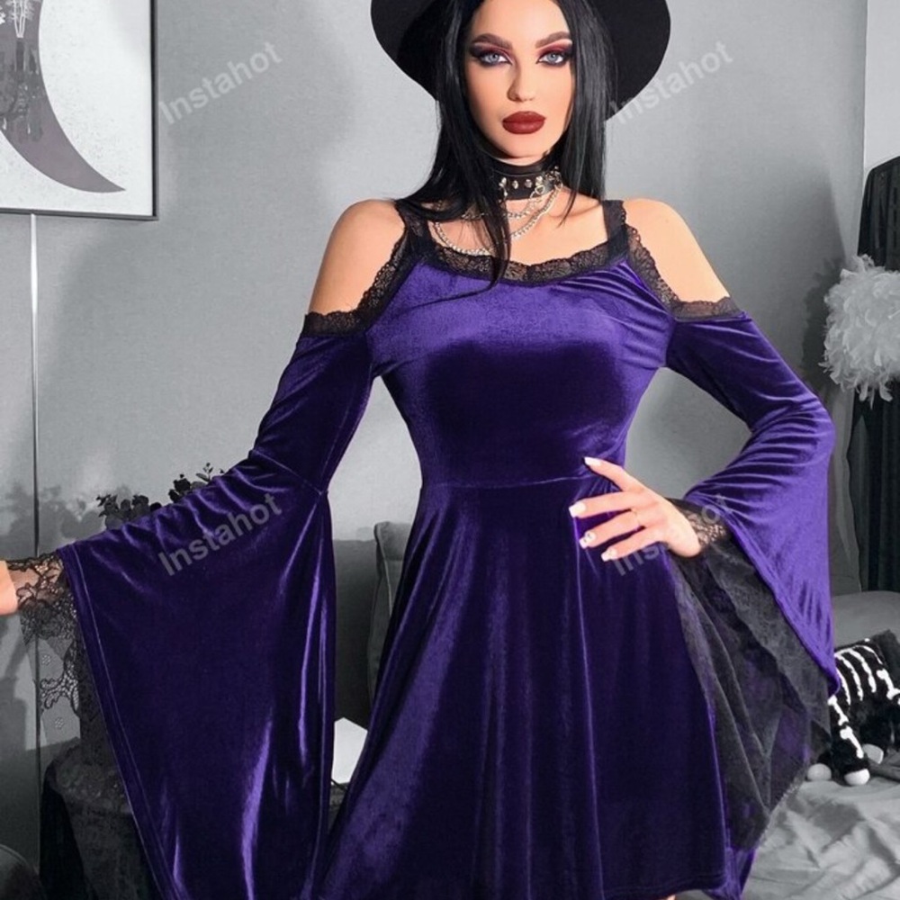 Goth Witchcore Purple Velour Black Lace Dress Small Trumpet Sleeve Festival